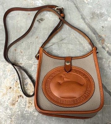 New With Tags Small Dooney & Bourke Smoke Pebble Leather Heritage Messenger 18