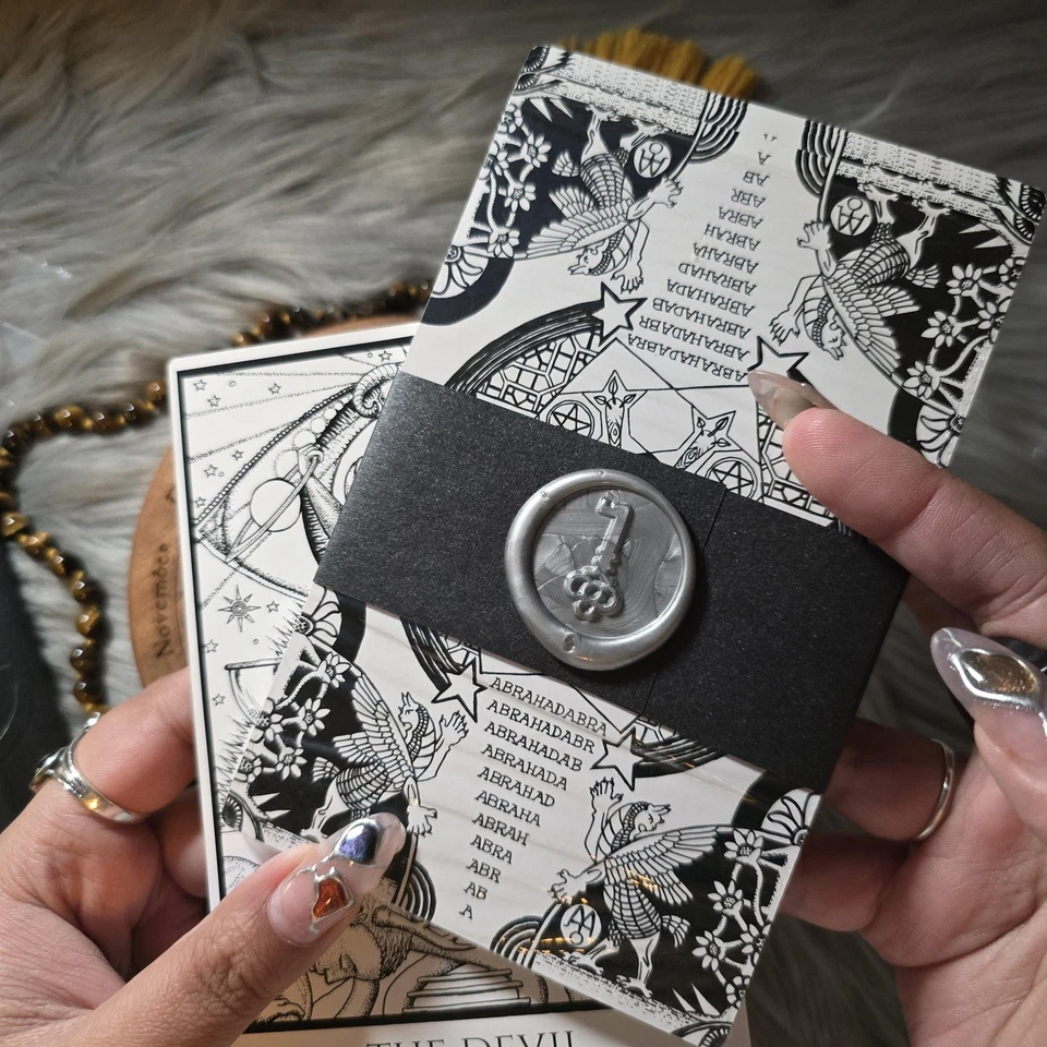 Tabula Mundi M.M. Meleen 22 Card Tarot Deck With Card Sleeve No Guidebook USED - Image 2 of 4