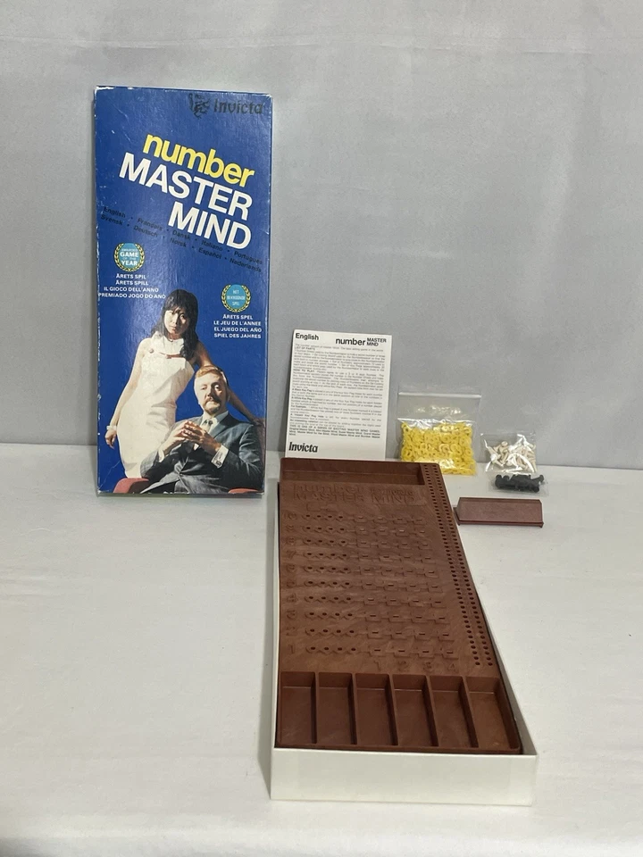 Vintage Master Mind Numbers Game by Invicta 1976 Complete - Image 3 of 4