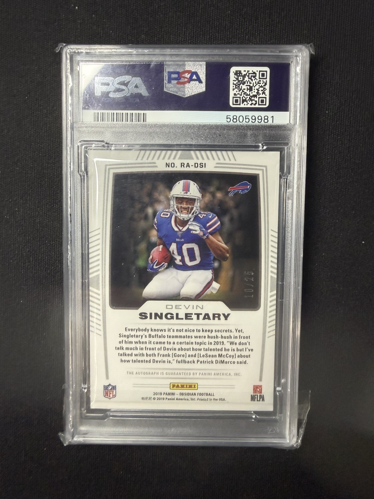 2019 Panini Obsidian Football Yellow Devin Singletary /25 Rookie Auto PSA 10 view 2