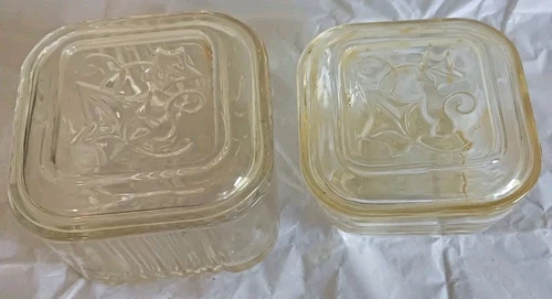 2 Federal Glass square Refrigerator Dish Boxs Embossed Vegetable w/LidVintage