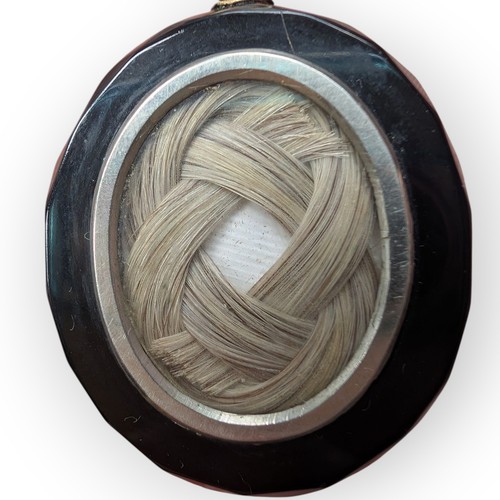 Victorian Mourning Pendant Shell Cameo Hair Work Celluloid c.1870–1890 Antique - Picture 3 of 6