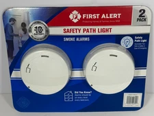 First Alert Smoke Alarms 2-Pack Safety Path Light – Brand New – 1483270 - SEALED