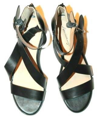 American Eagle Women's Sauer Black Strappy Block-Heel Sandal