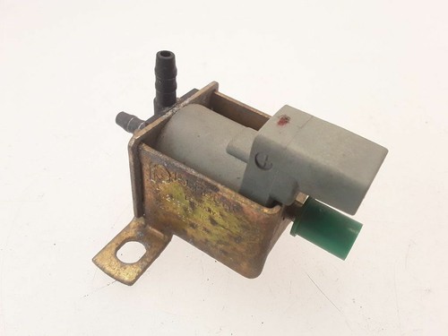 Opel Vectra B 2001 Diesel 74kW Turbolader Druckwandler Magnetventil VEI41283