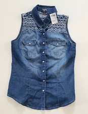 NWT CHARLOTTE RUSSE EMBROIDERED COTTON VEST SIZE MEDIUM