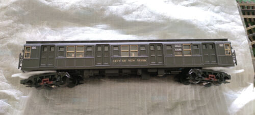 MTH  Premier R1 subway engine - Picture 1 of 5