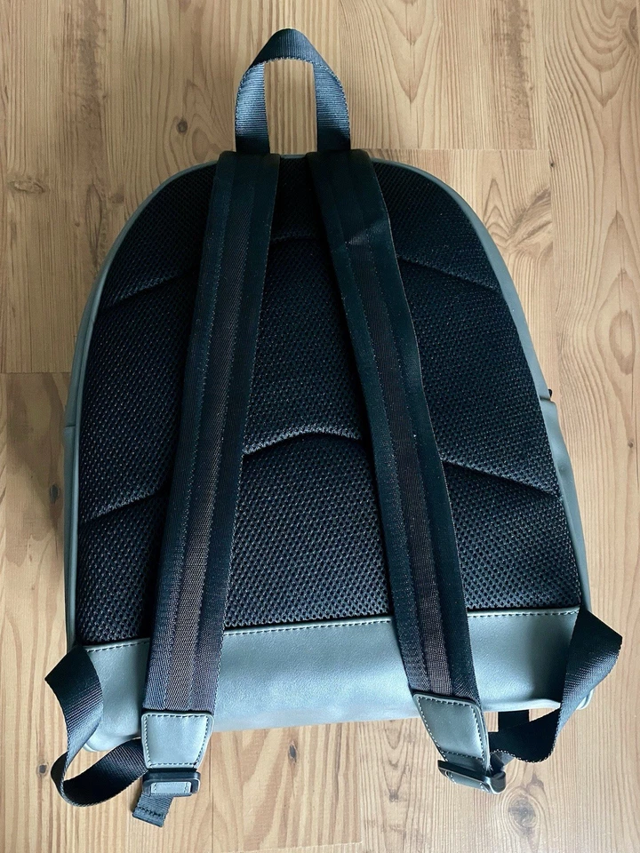 Guess Rucksack Grau Unisex Groß - Bild 3 von 4
