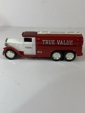 Vintage Ertl 1930 Diamond "T" Tanker Die Cast Truck Bank True Value Hardware