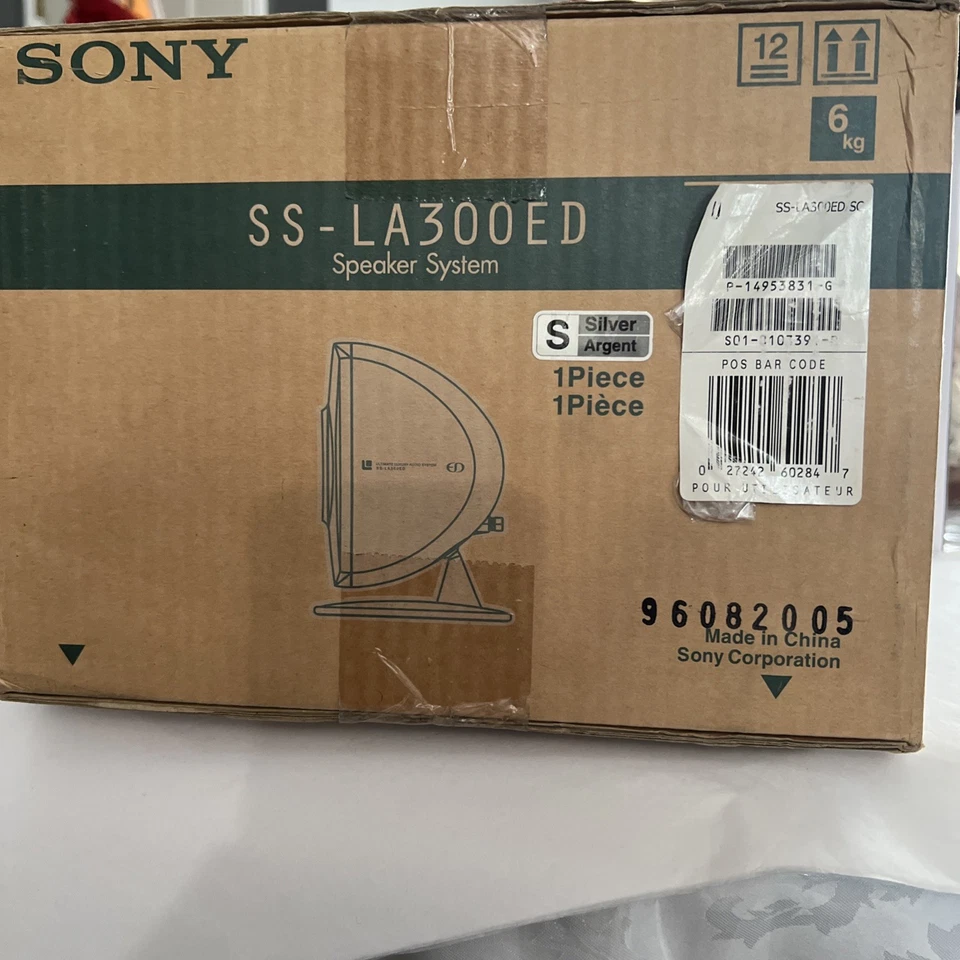 Sony SS-LA300ED Ultimate Luxury Speakers System~Silver Metal With Stand ( Each ) - Image 3 of 4