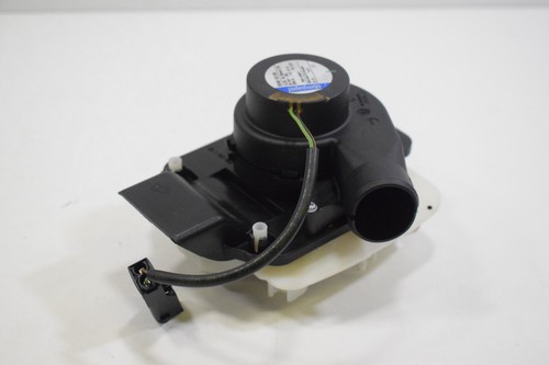 BMW M3 E92 E93 3er Steuergerät E-Box Motorkühler Lüfter Motorhalterung 7547141