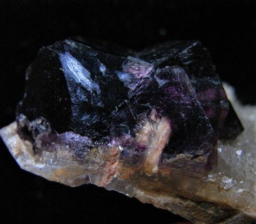 FLUORITE & QUARTZ (FL40) mineral from Anhui, China - Picture 4 of 8