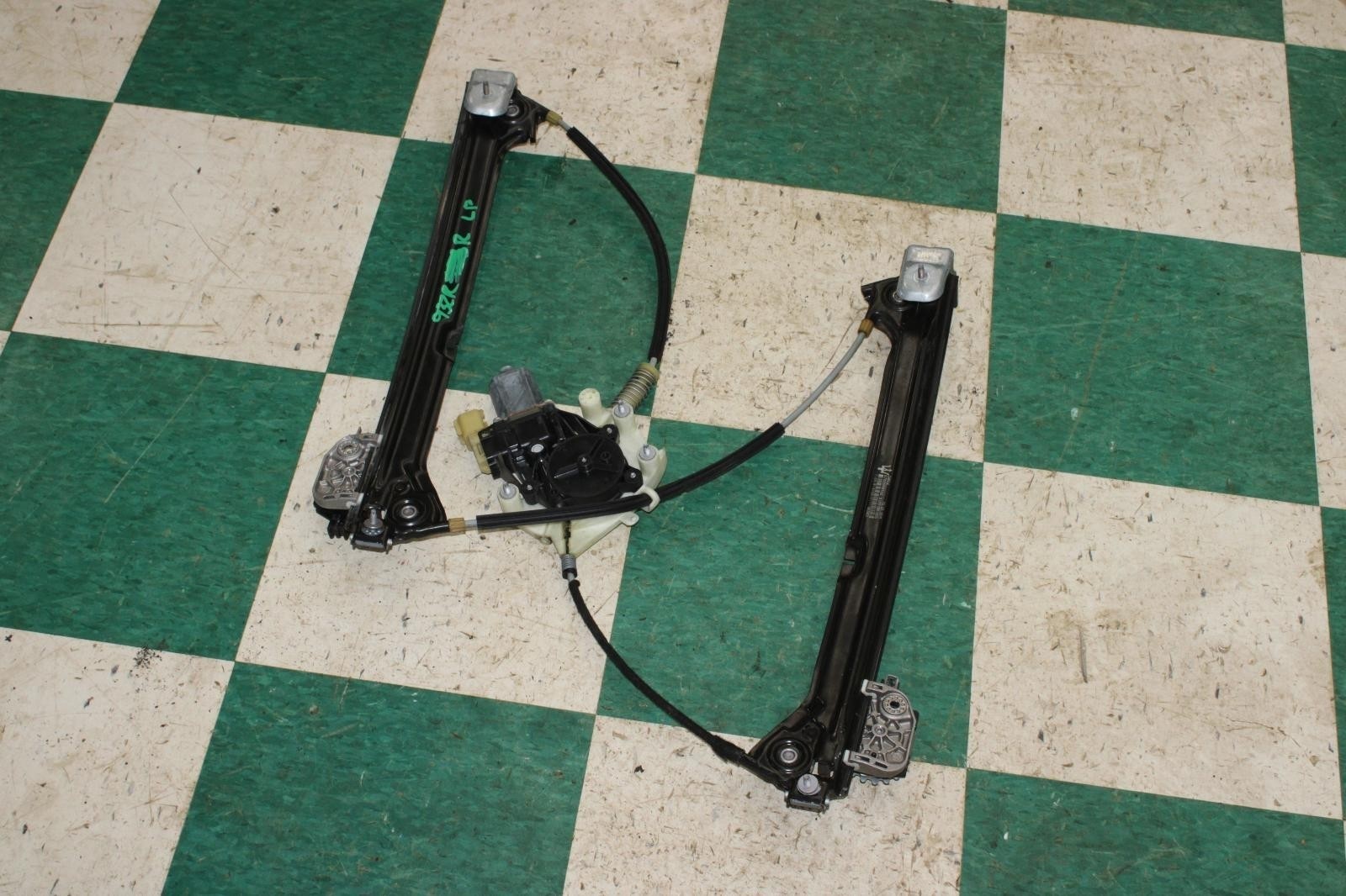 14-22 Ghibli LF LH Driver Side Door Window Regulator Assy Unit Factory OEM OE OE