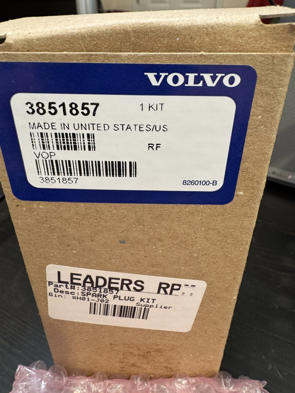 Brand New Genuine OEM Volvo Penta Spark Plugs #3851857