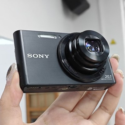 Sony DSC-W830 Cyber-Shot 20.1MP 8x Optical zoom Digital Camera Black