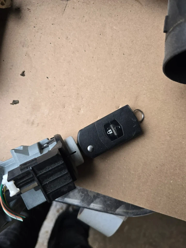 Kit centralina motore 1001408552 Mazda 3 - Immagine 4 di 4