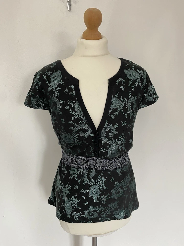 Monsoon UK 14 Top Green Black Silk Floral Embroidered Beaded Y2K - Image 4 of 4