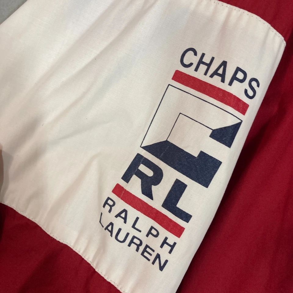 Chaqueta cortavientos vintage Chaps Ralph Lauren logotipo bandera años 90 roja para hombre M cremallera completa Foto 2 de 4