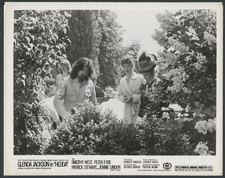 @Col Hedda ’75 ON SET CANDID DIRECTOR TREVOR NUNN GLENDA JACKSON JENNIE LINDEN