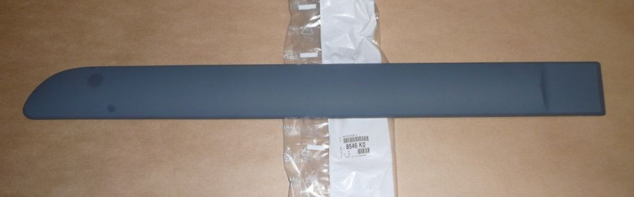 Baguette de porte arriere gauche Citroen C3 moulure de protection anti-choc ABS noir 8546K0