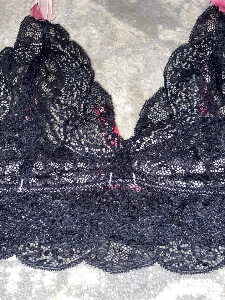 Bralette Cosmopolitan encaje transparente negro Foto 2 de 4