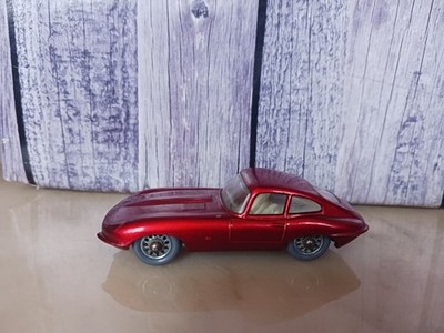 Matchbox 32 b. E -Type Jaguar