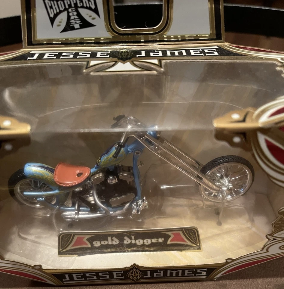 2005 West Coast Choppers Jesse James Gold Digger light blue with gold flames - Image 2 of 3