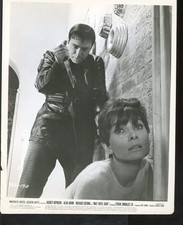 WAIT UNTIL DARK Original 1967 8 x 10 Still AUDREY HEPBURN Alan Arkin vv 