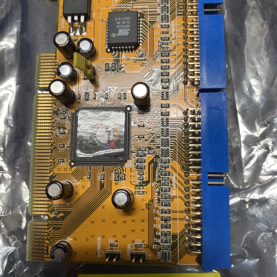 SIIG SC-PR4B12 2-Port IDE ULTRA ATA PCI RAID Controler Card - Image 3 of 4