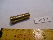 raccord de réduction en laiton mâle mâle 10 x 1 mm / 8 x 1 mm (AO39)