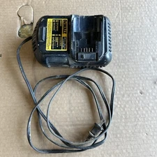 DEWALT DCB101  12V & 20V Max Lithium Li-Ion Charger - 4.0 AMPS WSW