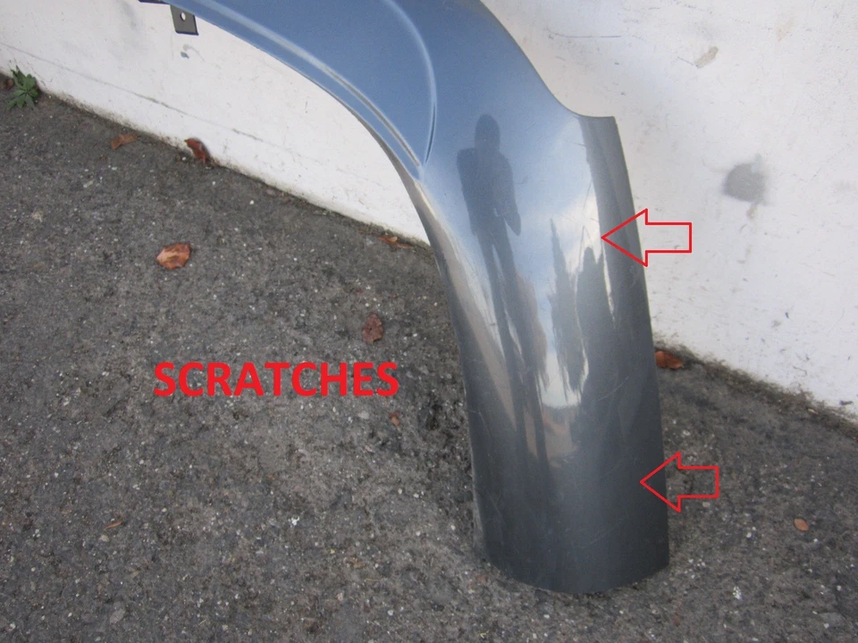 nn71112 Volvo V50 2008 2009 2010 2011 Rear Bumper Valance Molding OEM - Image 2 of 4