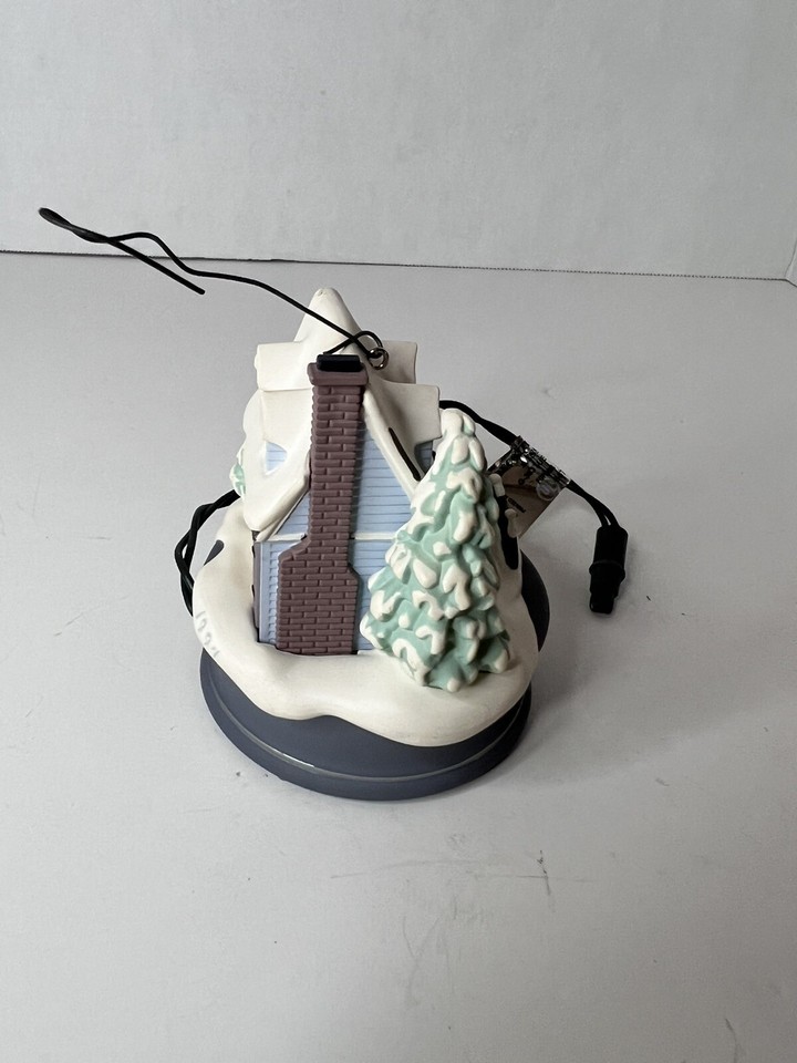 Hallmark Keepsake Ornament 1994 White Christmas House Flickering Light
