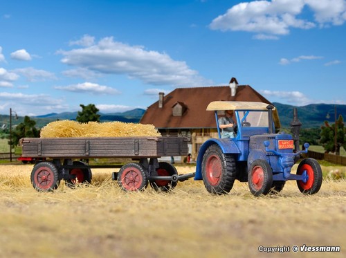 Kibri 2232 LANZ tractor con camión de goma | Condition: New