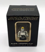 Gentle Giant Star Wars Clone Trooper Pilot 1/6 Collectible Bust Statue