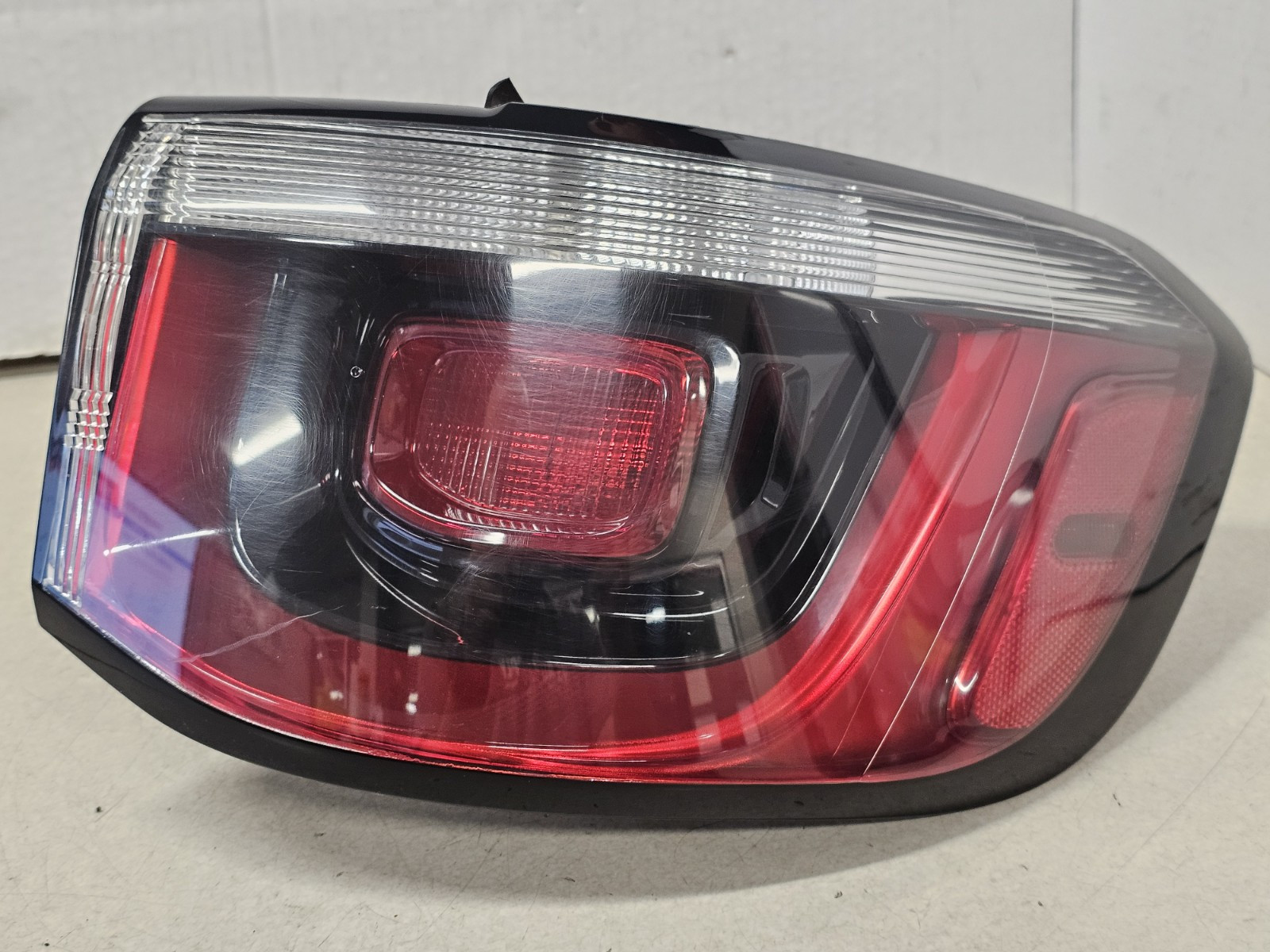 2017-2018 Jeep Compass New Style RH Passenger Incandescent Tail Light 55112838AC