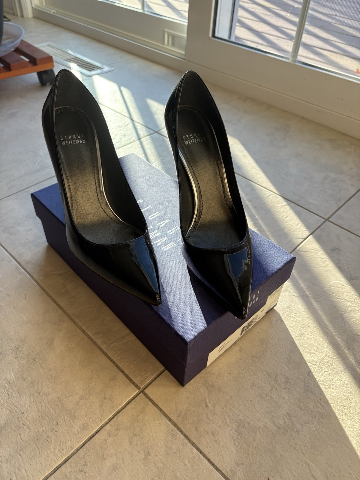 stuart weitzman- Daisy Pumps - image 7