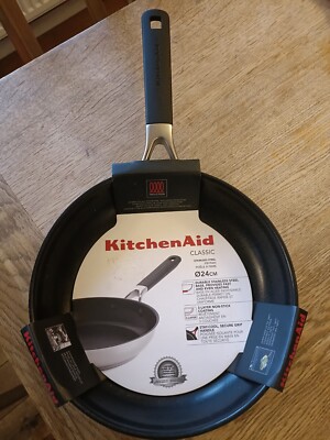  NEU. Super KitchenAid Classic Edelstahl Antihaft Bratpfanne, 24 cm