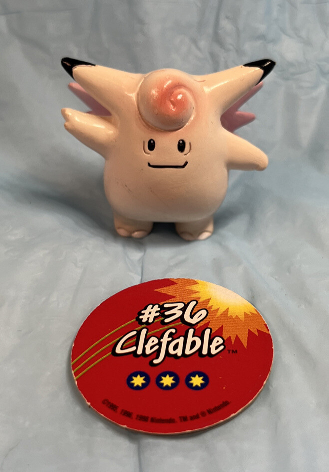 VINTAGE 1999 RARE TOMY POKÉMON #0036 CLEFABLE & BATTLE DISC POG