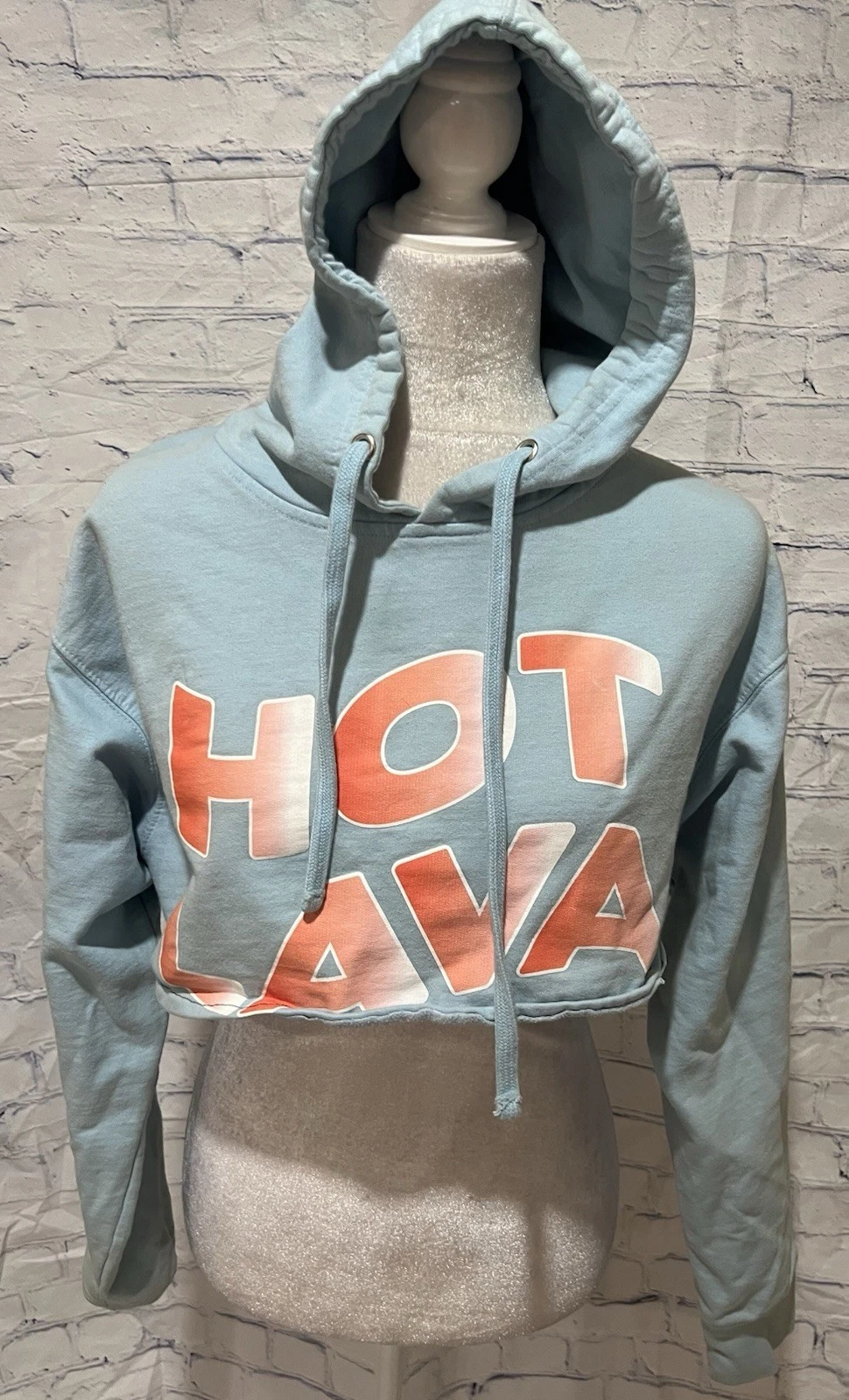 Women’s Light Blue Hot Lava Cropped Hoodie Cotton size Medium