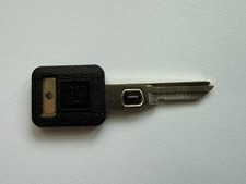 Ignition Key Blank For Gm 26019398 - New Old Stock