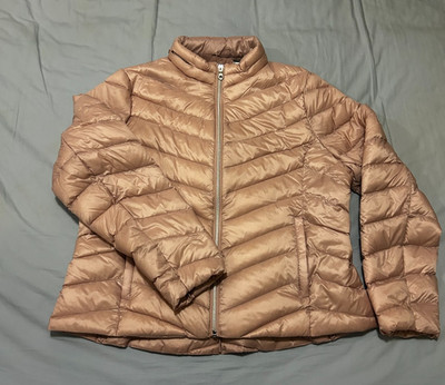 M&S Nude Pink Duck Down Quilted Puffer Jacket with detachable hood (UK16)