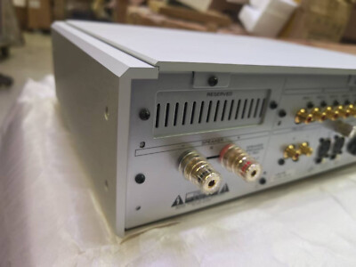 Used Esoteric I-05 Integrated amplifier in Silver in 220V, Made in