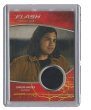 The Flash Season 2 Wardrobe Costume Trading Card #M16 Carlos Valdes Cisco