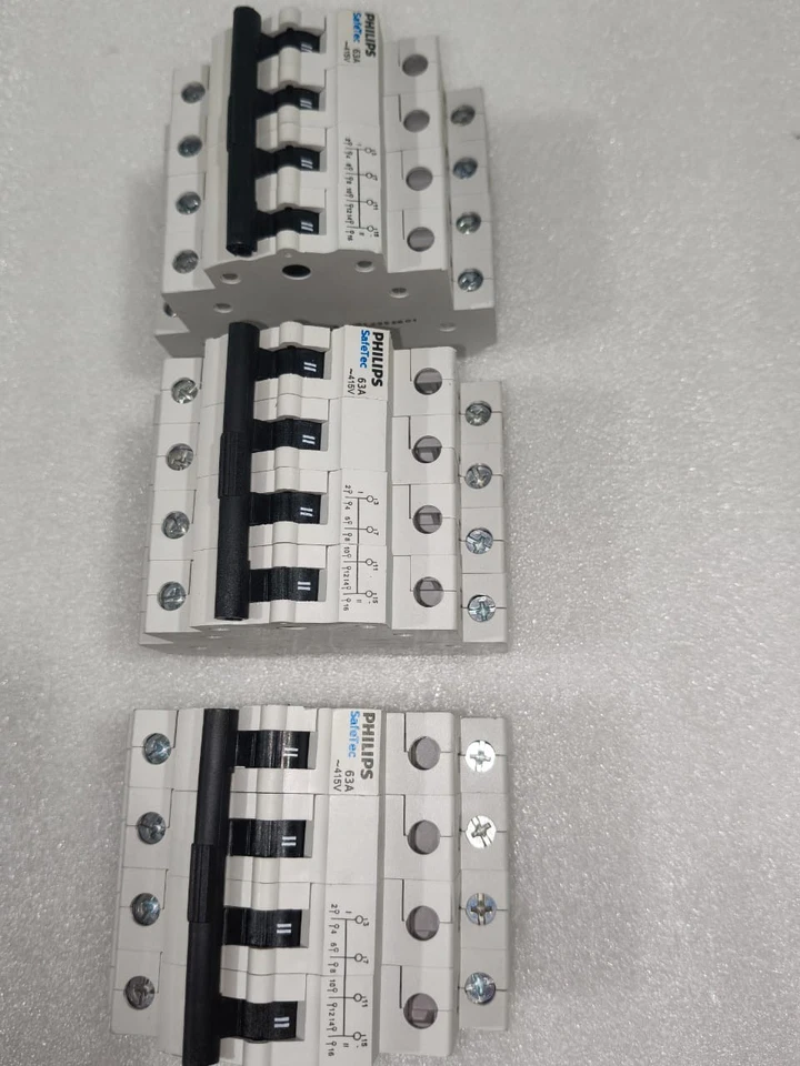 PHILIPS SAFETEC 63A MCB CAMBIO 415 4 POLOS PAQUETE DE 3 PIEZAS GRATIS RÁPIDO Foto 3 de 4