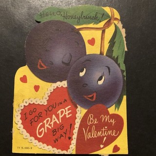 Vtg Valentine DieCut Card Adorable Anthropomorphic Grapes “Hello Honeybunch!”