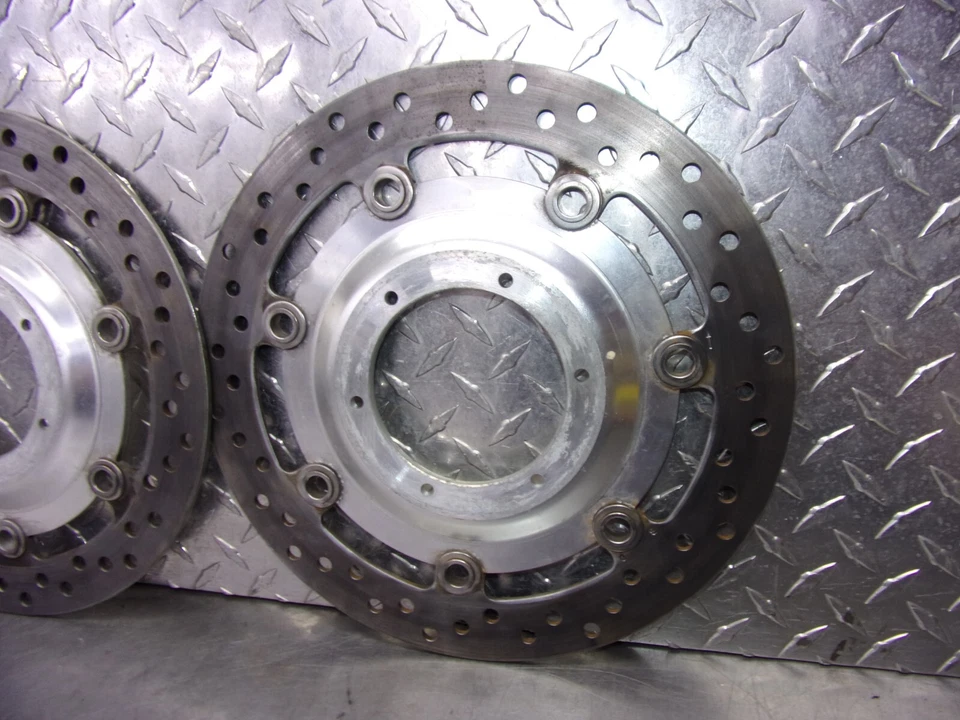 ROTOR DIANTEIRO 820 A HONDA VTX 1800 C 2003 FABRICANTE DE EQUIPAMENTO ORIGINAL (DOIS) - Imagem 3 de 4