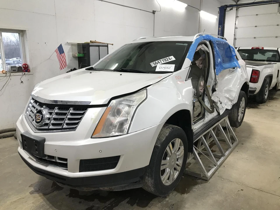 Medidor de velocímetro usado se adapta a: Cadillac Srx 2016 3,6 L MPH ID 23326582 grado A Foto 2 de 4