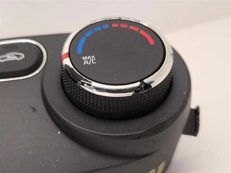 KIA FORTE 2017 2018 hatchback con control de temperatura 25380B0000 Foto 2 de 4