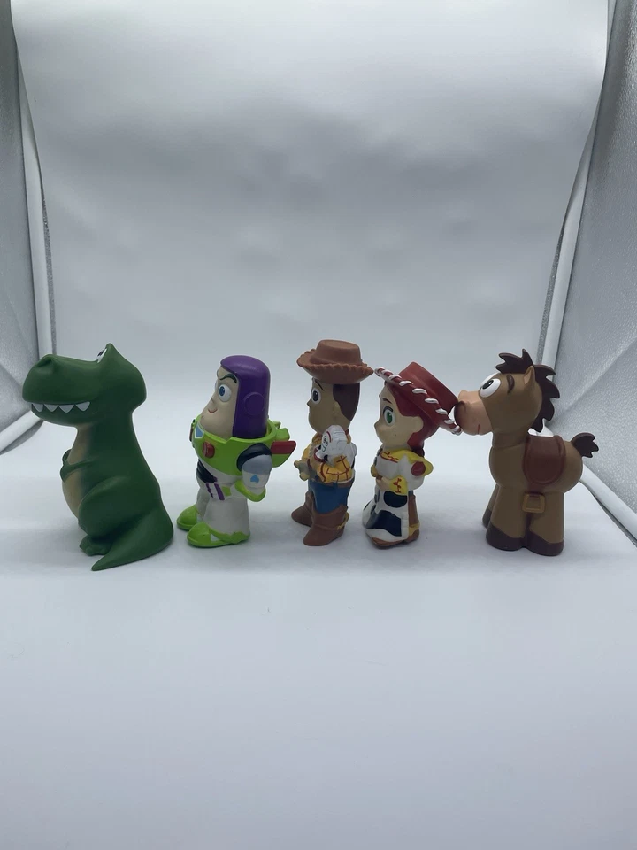 DISNEY Cubo Pixar Toy Story Juguetes de Baño 5 Piezas Rex Woody Jessie Bullseye Buzz Foto 4 de 4